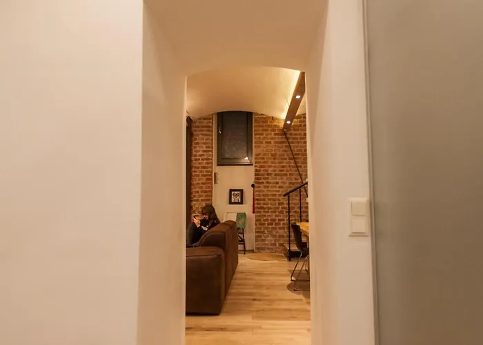 Zentrales Industrial Street-loft * Вена